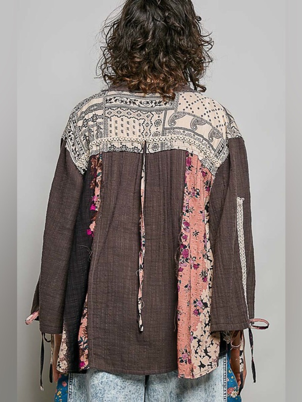 POL NWT TOP BOHO CHARCOAL FLORAL Size Small - Large - Picture 3 of 3
